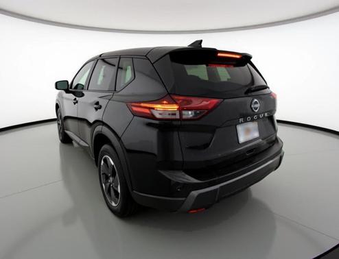 Super Black 2025 Nissan Rogue SV