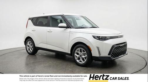 Snow White Pearl 2025 Kia Soul LX