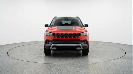 Red Hot Pearlcoat 2025 Jeep Compass Trailhawk