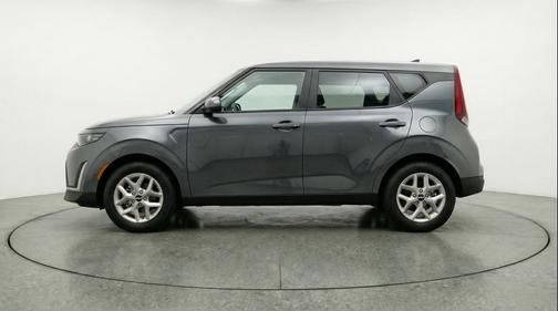 Gravity Gray 2025 Kia Soul LX