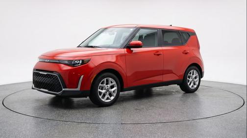 Inferno Red 2025 Kia Soul LX