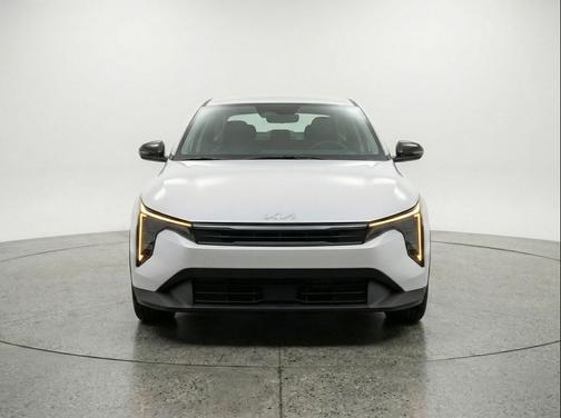 Snow White Pearl 2025 Kia K4 LXS