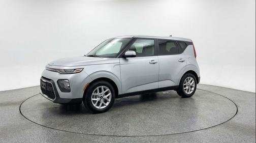 Steel Gray 2025 Kia Soul LX