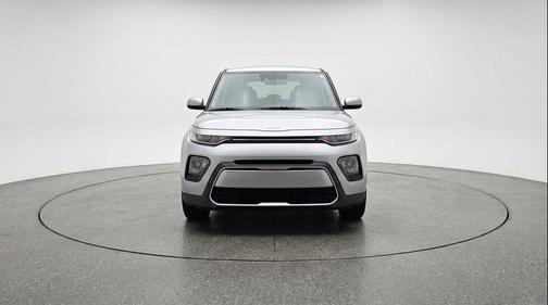 Steel Gray 2025 Kia Soul LX