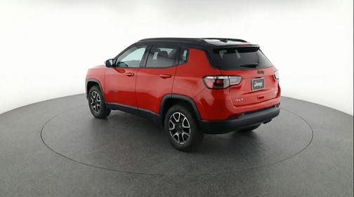 Red Hot Pearlcoat 2025 Jeep Compass Trailhawk