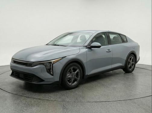 Morning Haze 2025 Kia K4 LXS