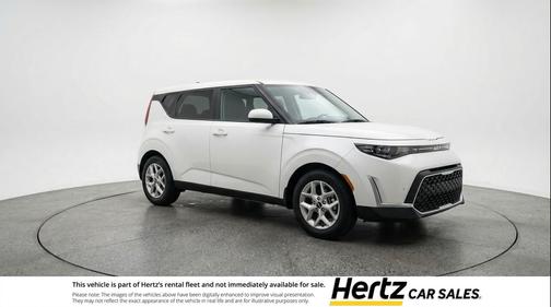 Snow White Pearl 2025 Kia Soul LX