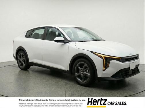Snow White Pearl 2025 Kia K4 LXS