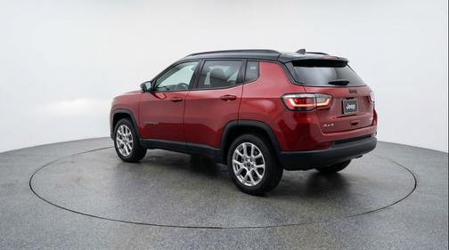 Red Hot Pearlcoat 2025 Jeep Compass Limited