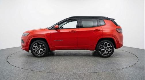 Red Hot Pearlcoat 2025 Jeep Compass Limited