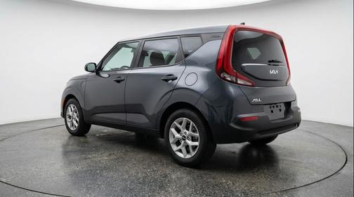 Gravity Gray 2025 Kia Soul LX