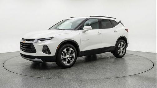 Summit White 2025 Chevrolet Blazer 2LT