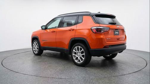 Red Hot Pearlcoat 2025 Jeep Compass Limited