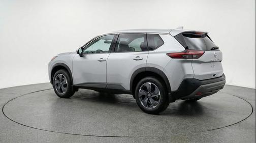 Brilliant Silver Metallic 2025 Nissan Rogue SV