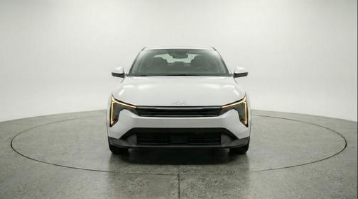Snow White Pearl 2025 Kia K4 LXS
