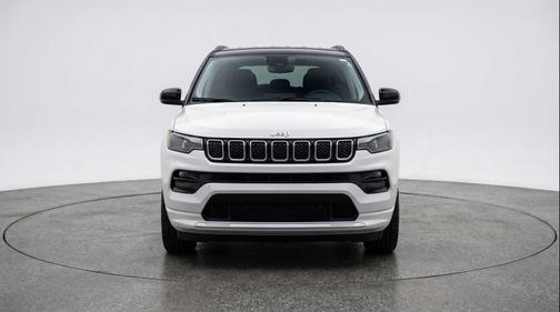 Bright White Clearcoat 2025 Jeep Compass Limited