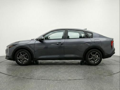 Interstellar Gray 2025 Kia K4 LXS