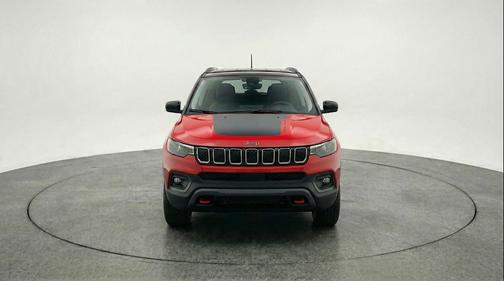 Red Hot Pearlcoat 2025 Jeep Compass Trailhawk