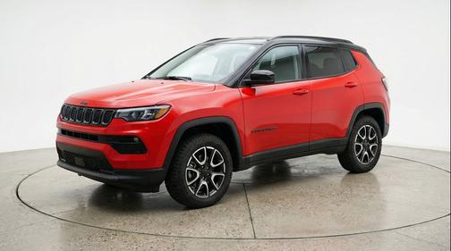 Red Hot Pearlcoat 2025 Jeep Compass Trailhawk