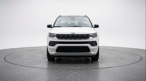 Bright White Clearcoat 2025 Jeep Compass Limited