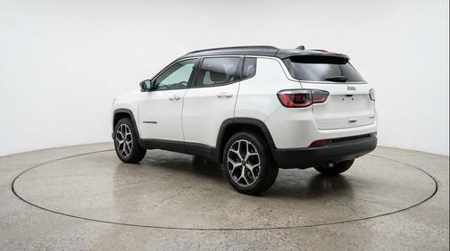 Bright White Clearcoat 2025 Jeep Compass Limited