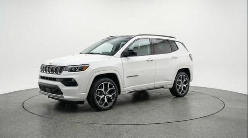 Bright White Clearcoat 2025 Jeep Compass Limited