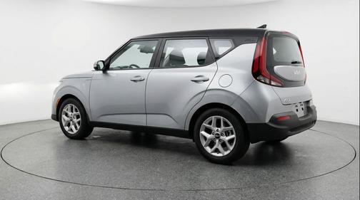 Steel Gray 2025 Kia Soul LX