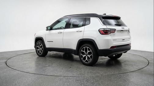 Bright White Clearcoat 2025 Jeep Compass Limited