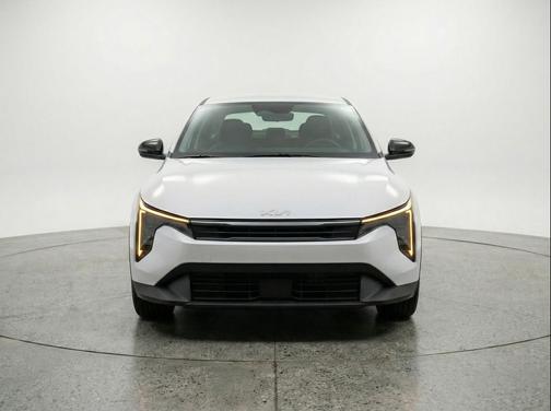 Snow White Pearl 2025 Kia K4 LXS