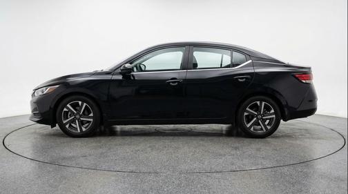 Super Black 2025 Nissan Sentra SV