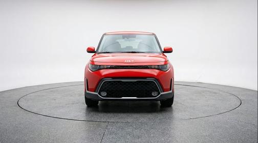 Inferno Red 2025 Kia Soul LX
