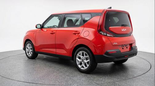 Inferno Red 2025 Kia Soul LX