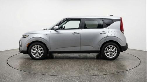 Steel Gray 2025 Kia Soul LX