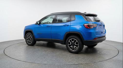 Hydro Blue Pearlcoat 2025 Jeep Compass Trailhawk