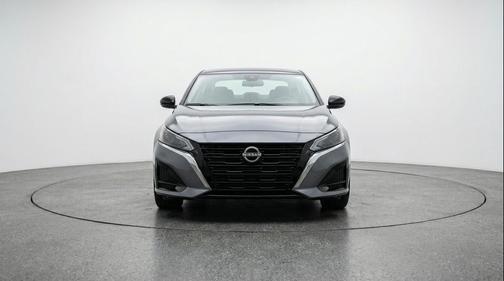 Gun Metallic 2025 Nissan Altima SV FWD