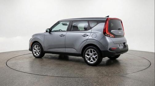 Steel Gray 2025 Kia Soul LX