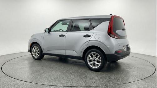 Steel Gray 2025 Kia Soul LX