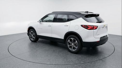 Summit White 2025 Chevrolet Blazer 2LT