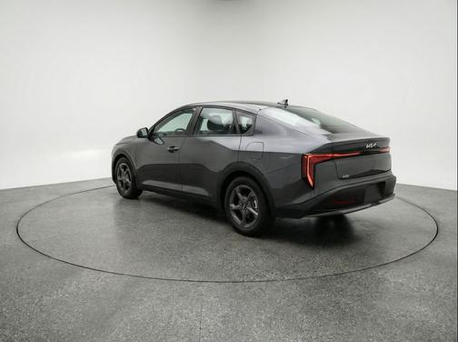 Interstellar Gray 2025 Kia K4 LXS