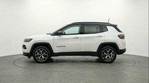 Bright White Clearcoat 2025 Jeep Compass Limited