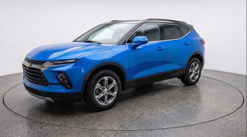 Riptide Blue Metallic 2025 Chevrolet Blazer 2LT