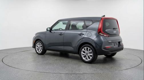 Gravity Gray 2025 Kia Soul LX