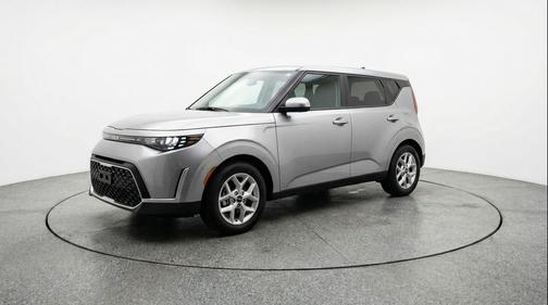 Steel Gray 2025 Kia Soul LX