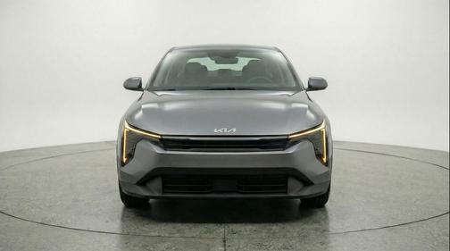 Interstellar Gray 2025 Kia K4 LXS