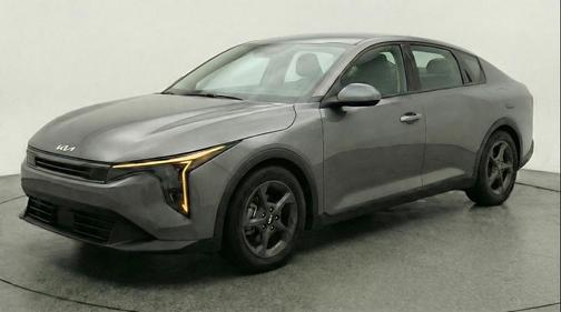 Interstellar Gray 2025 Kia K4 LXS