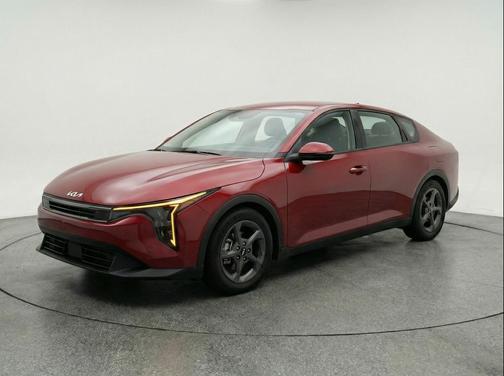 Currant Red 2025 Kia K4 LXS