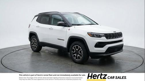 Bright White Clearcoat 2025 Jeep Compass Trailhawk
