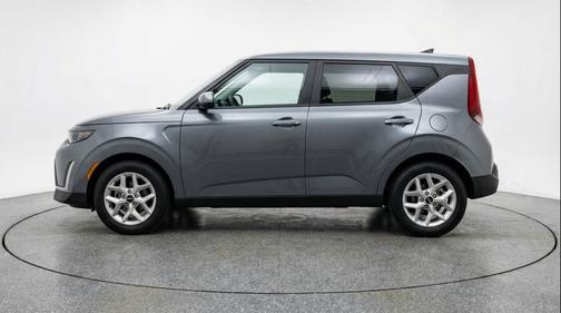 Gravity Gray 2025 Kia Soul LX