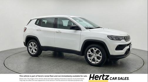 Bright White Clearcoat 2025 Jeep Compass Latitude