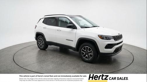 Bright White Clearcoat 2025 Jeep Compass Trailhawk